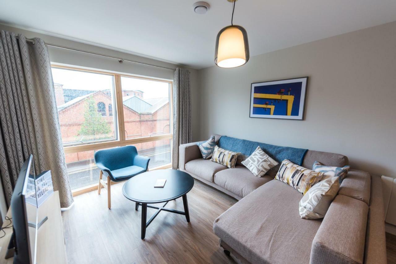 5 Star Brand New City Centre Apartment 벨파스트 외부 사진