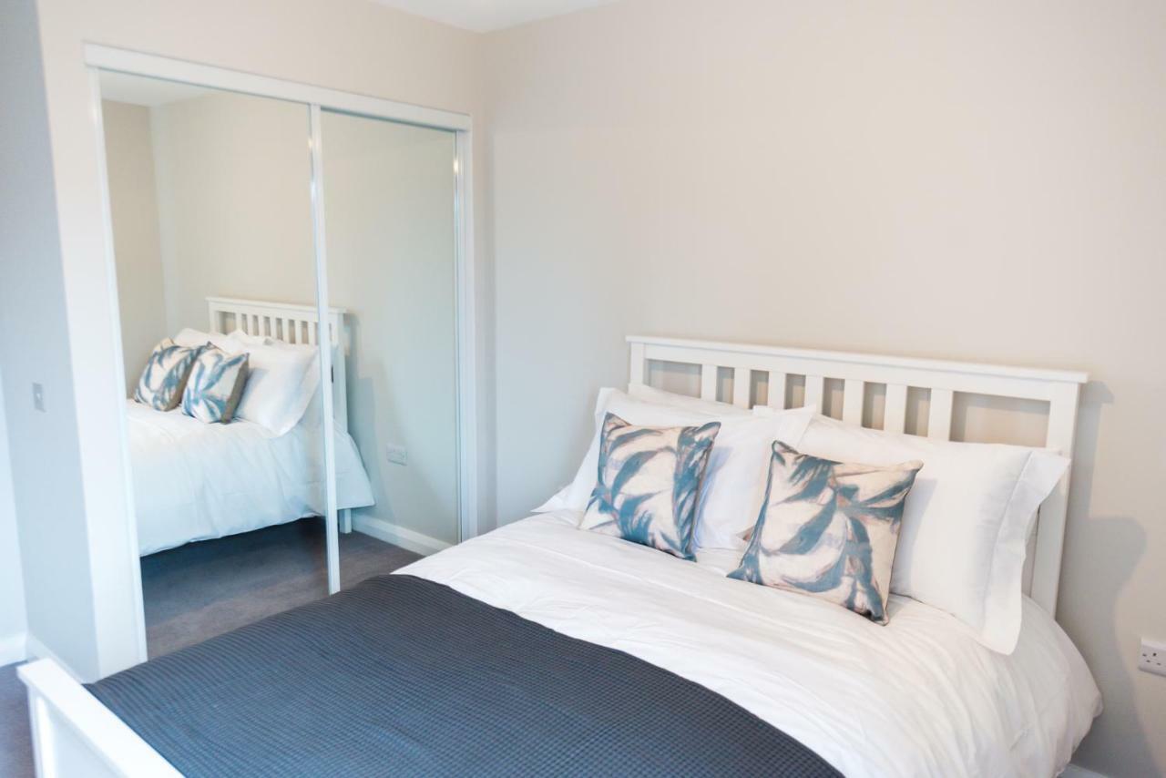 5 Star Brand New City Centre Apartment 벨파스트 외부 사진